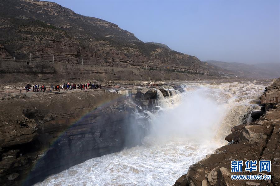 #(���)(1)�ƺӺ��ڱ����ӿ���׳��