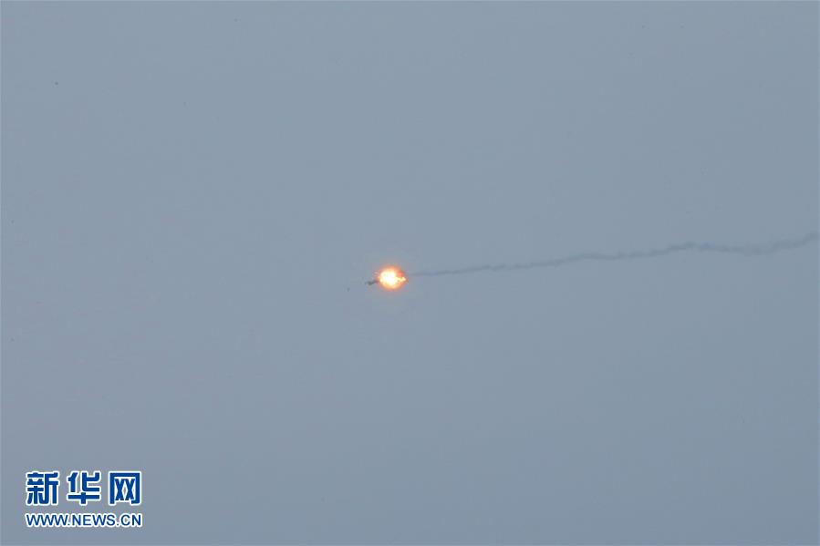 �����������ͷ��ջ��