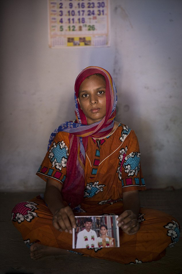 ӡŮ�����ɷ�Υ����ĸ��Ը��� �⸸�׹���ıɱ