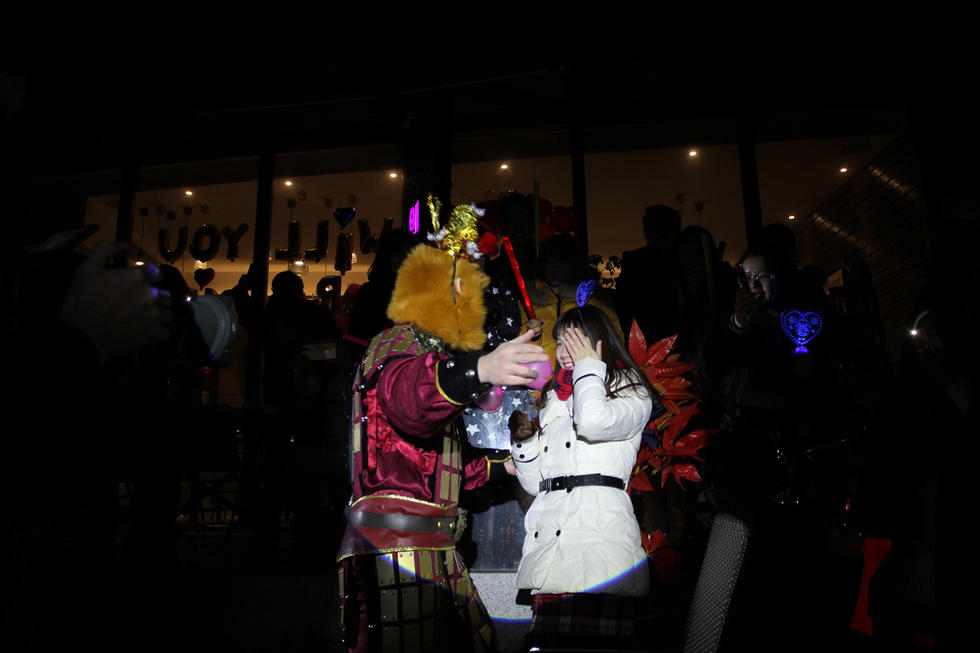 �人�������˰桶�����Ρ����