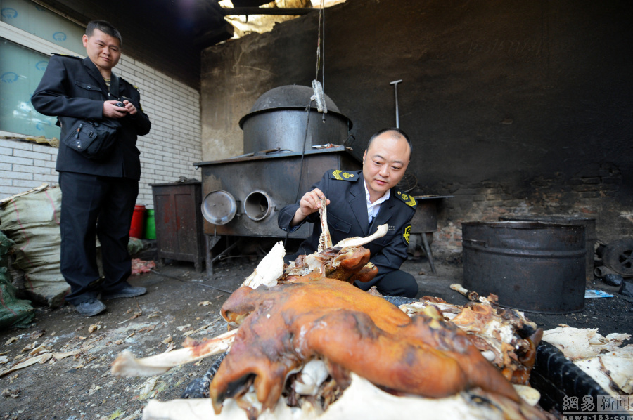 ������ţ�Ӽӹ��㱻�鴦 �������Ư����ĭ