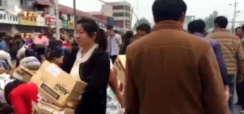 �Ϻ�һ���̳��෭ ��װţ�������